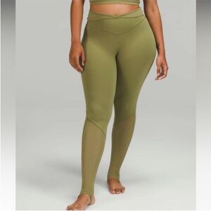 Lululemon Mesh Stirrup Leggings Bronze Green Size 4